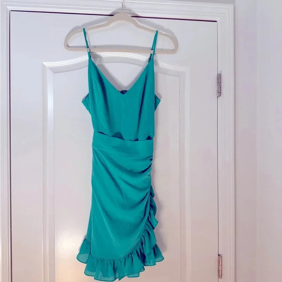 Lilly Pulitzer Alisa wrap dress green, size 12 - Picture 3 of 5